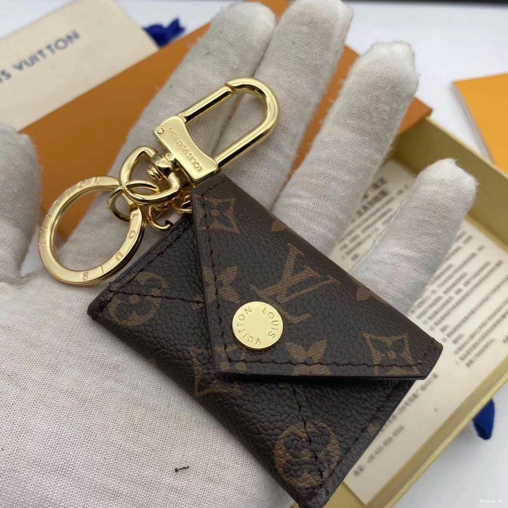 CHARM VUITTON BAG POUCH AND KIRIGAMI LOUIS KEY HOLDER 0729